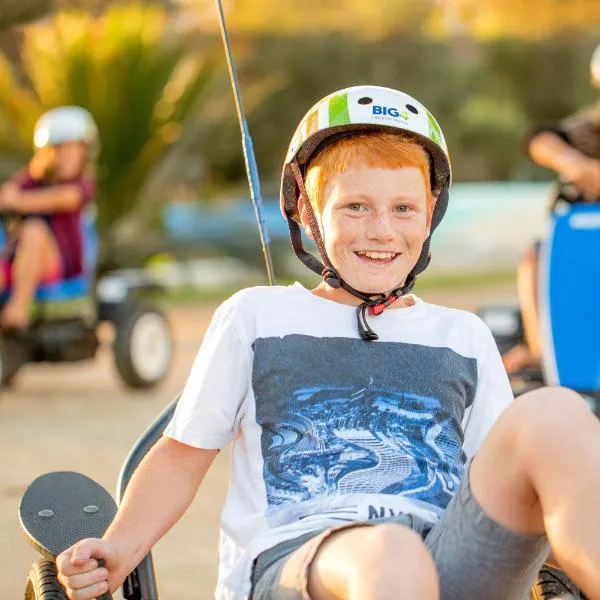 BIG4 Moruya Heads Easts Dolphin Beach Holiday Park, hotel v destinaci Moruya