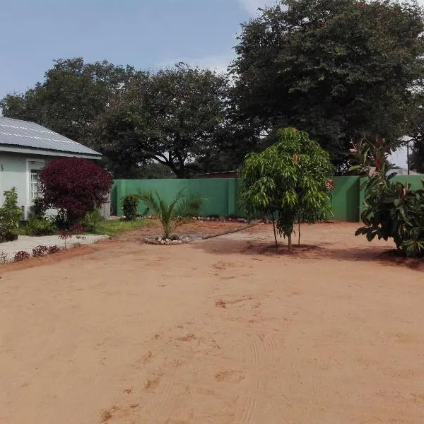 Masikiro Self Catering, hotel in Kasane