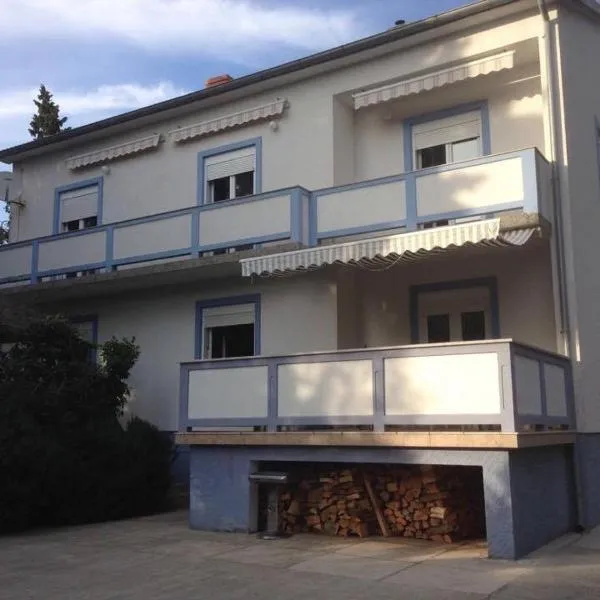 Apartments Lilly Weiss, hotel a Banjol