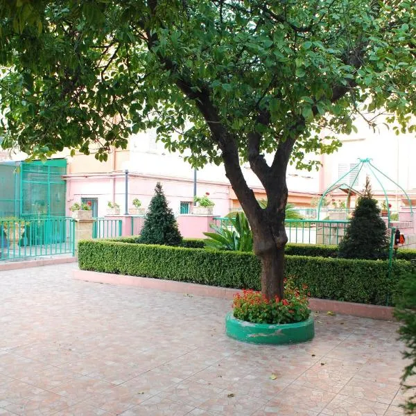 Villa Preziosa、ポルティチのホテル