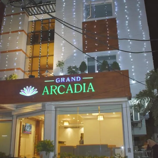 Grand Arcadia, hotel en Samayapuram