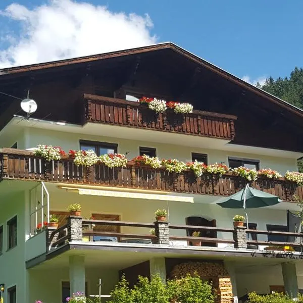 Gästehaus Hauser, hotel i Bach