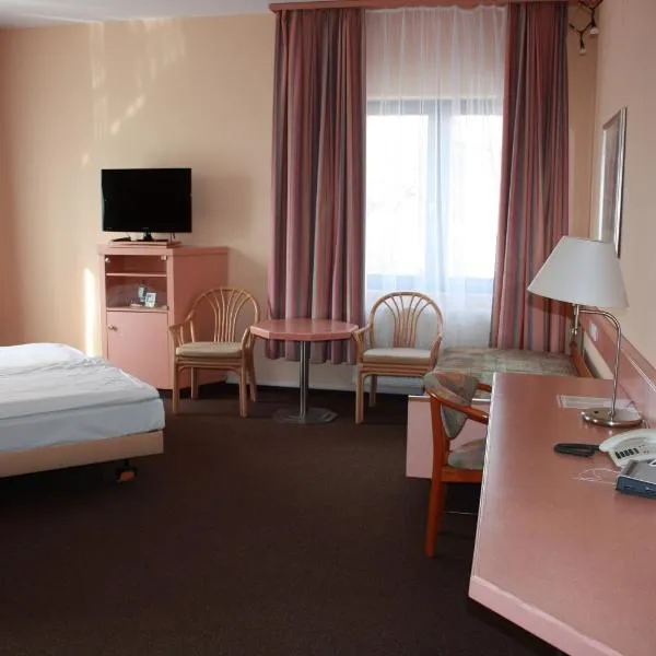 Hotel Christinenhof garni - Bed & Breakfast, hotel v destinaci Gadebusch