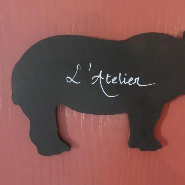 A la belle histoire, hotel v destinaci Chateauneuf-sur-Isere