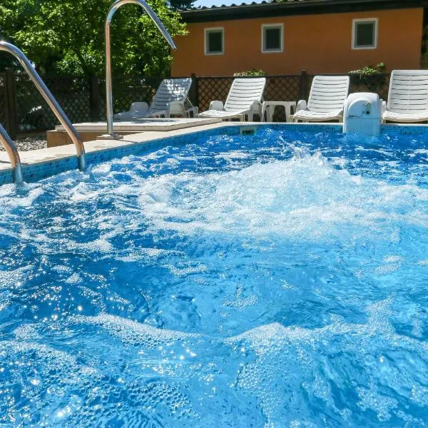 Guesthouse Villa Elizabet, hotel v destinaci Palić