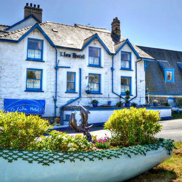 Lion Hotel & Studio Apartments, hotel en Chwilog