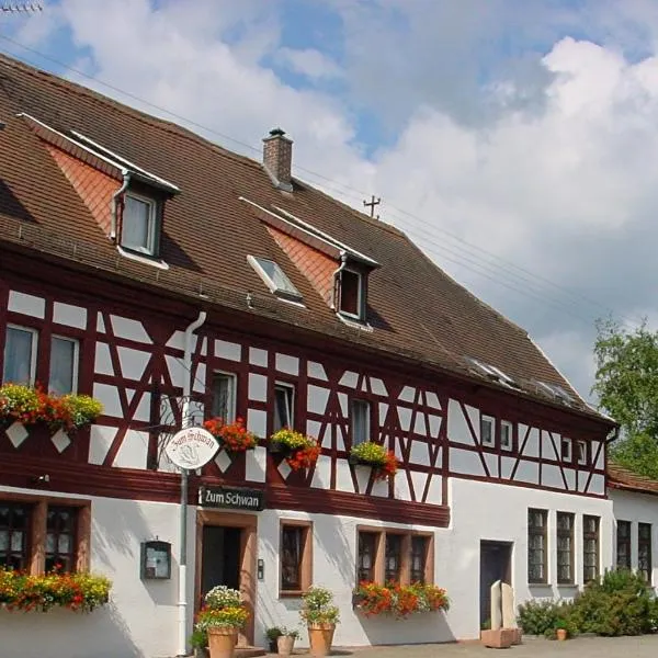 Landgasthof & Hotel "Zum Schwan" GmbH、Speyerbrunnのホテル