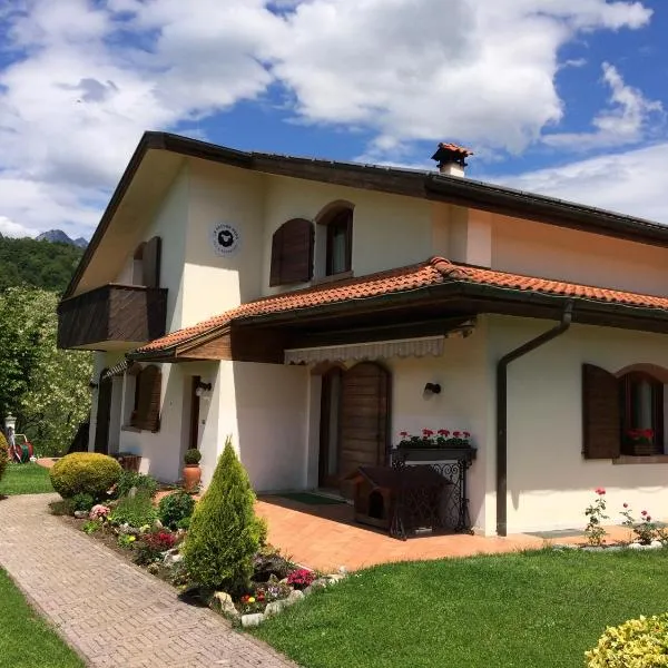 La Pecora Nera Bed & Breakfast Belluno, отель в городе Беллуно