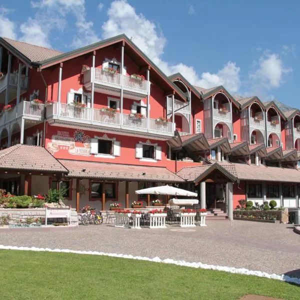Hotel La Bussola, hotel in Andalo