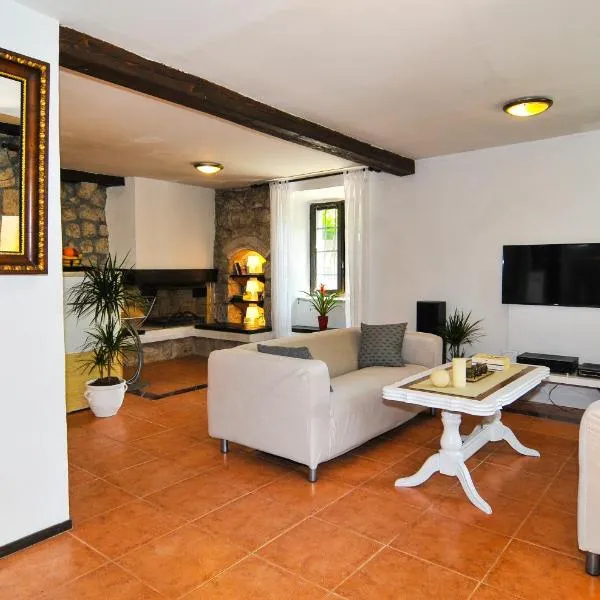 Holiday Home Maris, hotel v destinaci Kotor