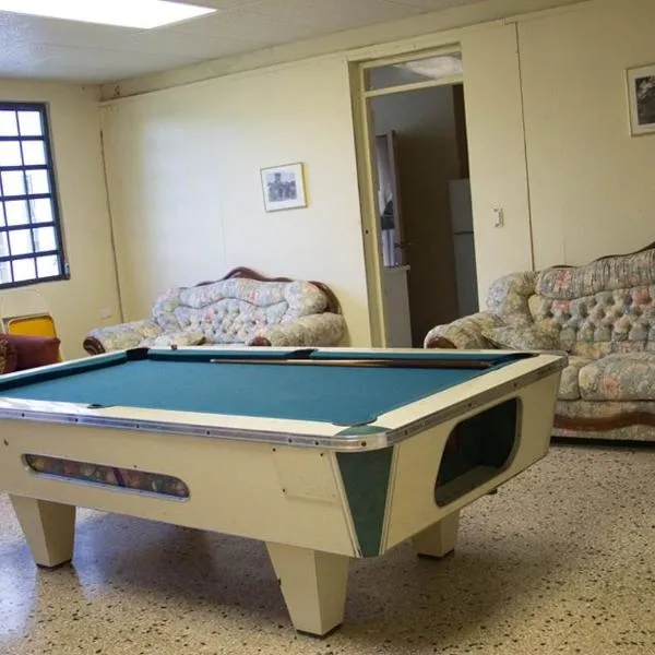 Cavernas Guest House, hotel en Quebrada
