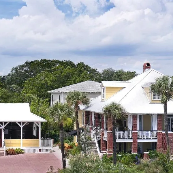 Beachview Inn and Spa, hótel í Tybee Island