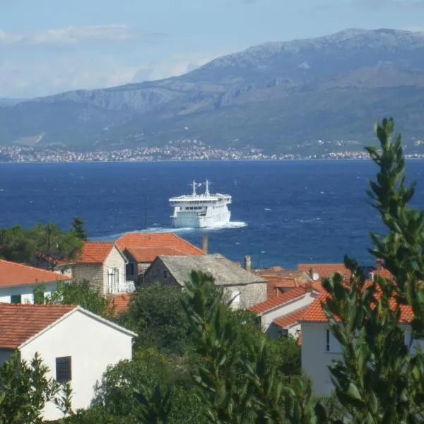 Apartments Marina, Hotel in Supetar