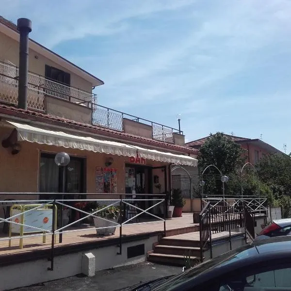 La Lucciola Albergo Ristorante, viešbutis mieste Taljakocas