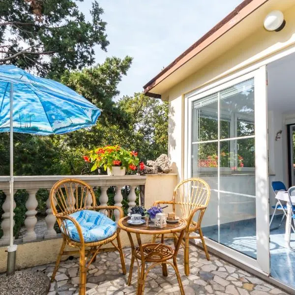Apartmani "Oštro" Crikvenica, hotel Kraljevicában