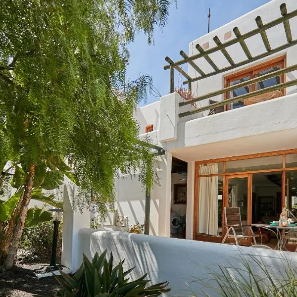 Villa Charco del Palo, hotel in Charco del Palo