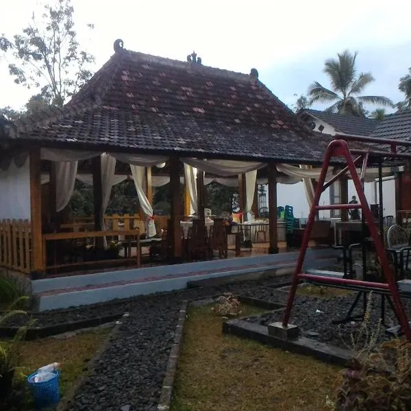 Omah nDeso Argopeni, hotel di Srumbung