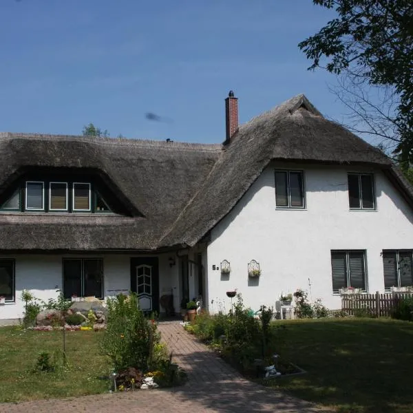 Haus Bernsteinchen, hotel di Gustow
