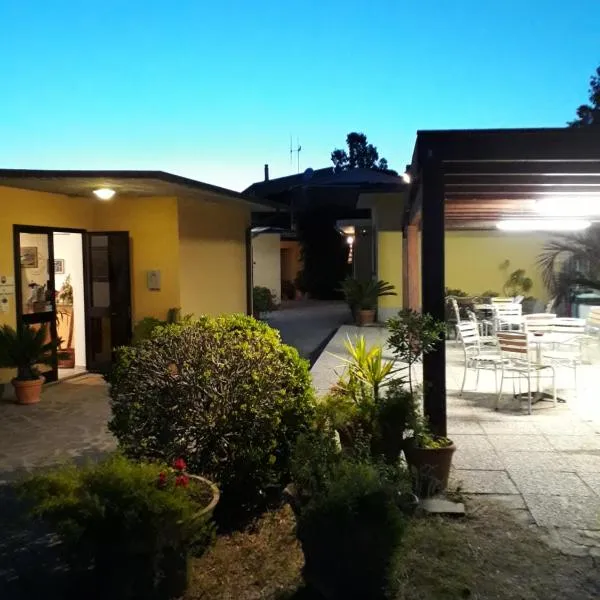 Albergo Bel Tramonto, hotel v destinácii Porto Azzurro