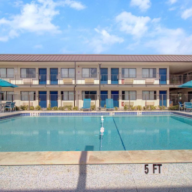 Motel 6-Venice, FL