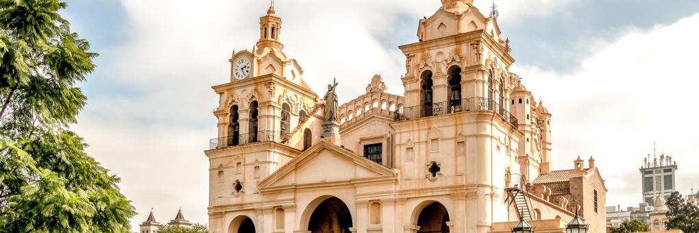 Catedral De Cordoba アルゼンチン コルドバ 近くの人気ホテル10軒