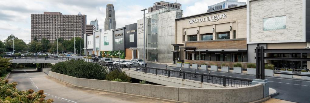 Shopping in Downtown Atlanta: Malls, Boutiques, and Plazas