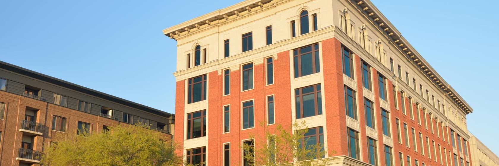 The 10 best hotels near Ellis Square in Savannah, United States of America