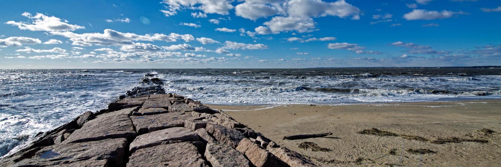The 10 best hotels near Hammonasset Beach State Park in Guilford