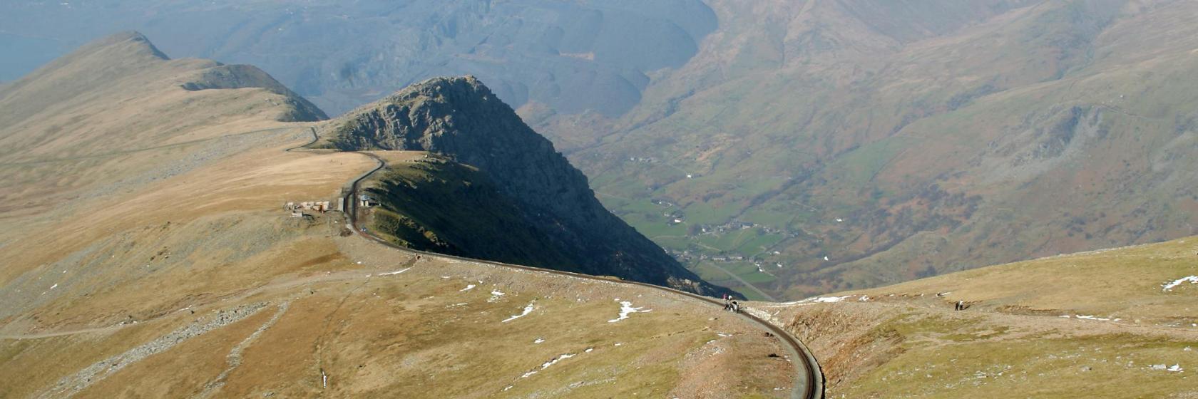 スノードン登山鉄道 イギリス ランベリス 近くの人気ホテル10軒
