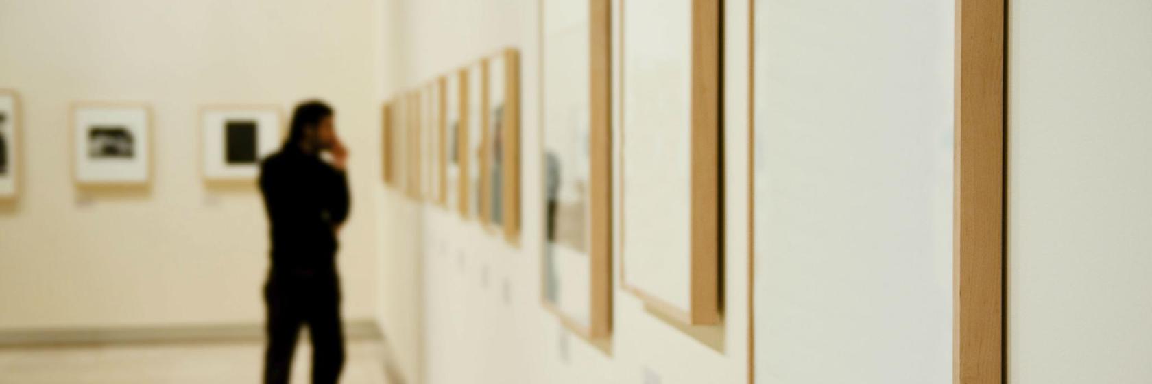 キンベル美術館 アメリカ フォートワース 近くの人気ホテル10軒