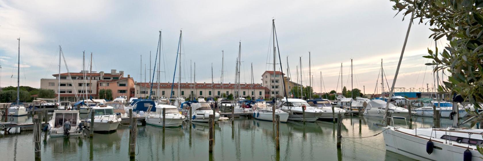 The 10 best hotels near Darsena dell'Orologio in Caorle, Italy