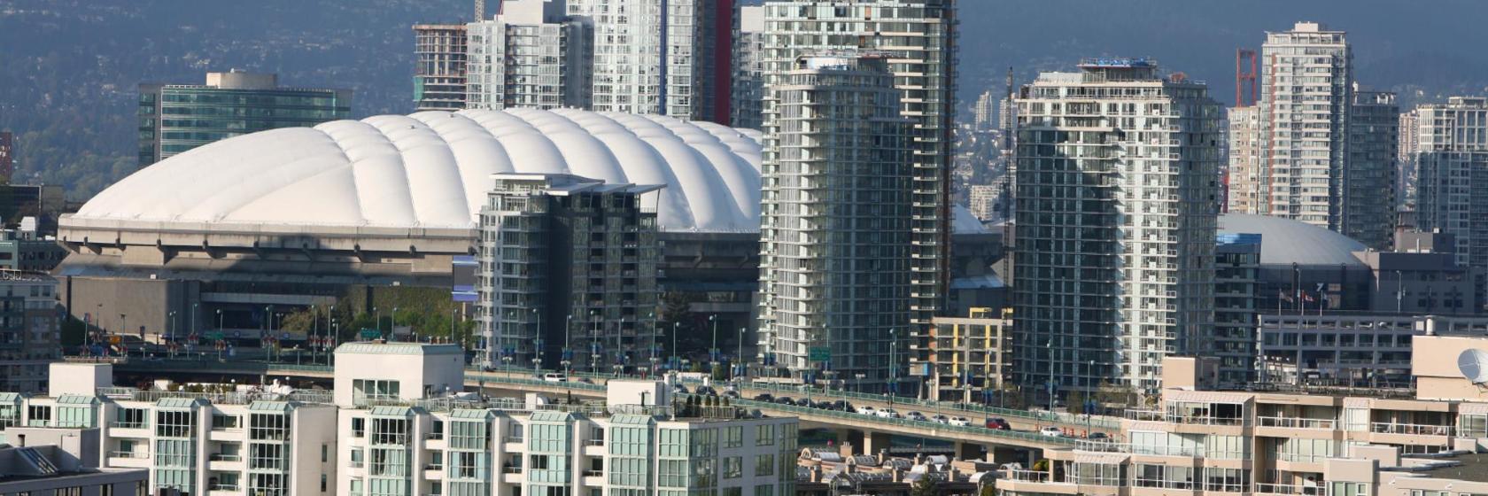 The 10 best hotels near Rogers Arena in Vancouver, Canada