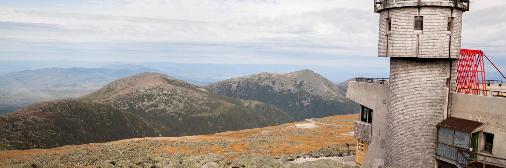 The 10 best hotels near Mount Washington Observatory Weather Discovery ...