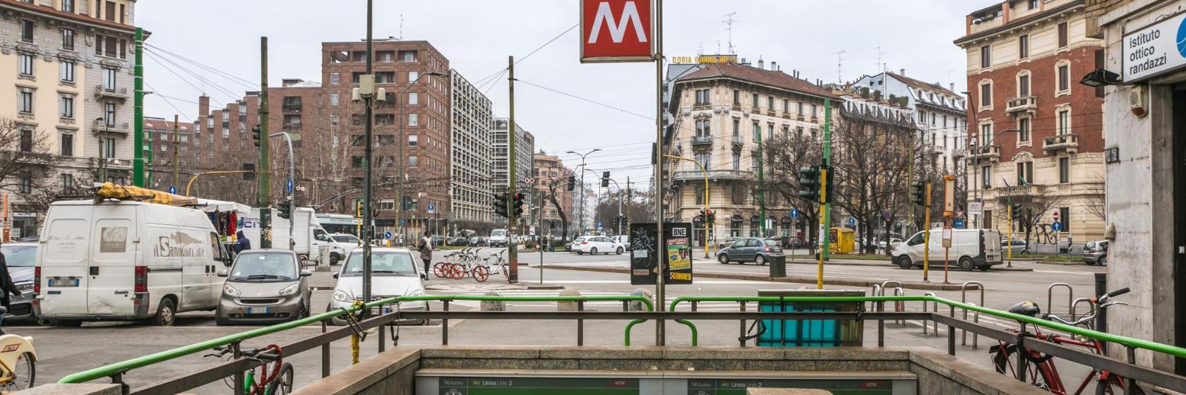 The 10 best hotels near Caiazzo Station in Milan, Italy