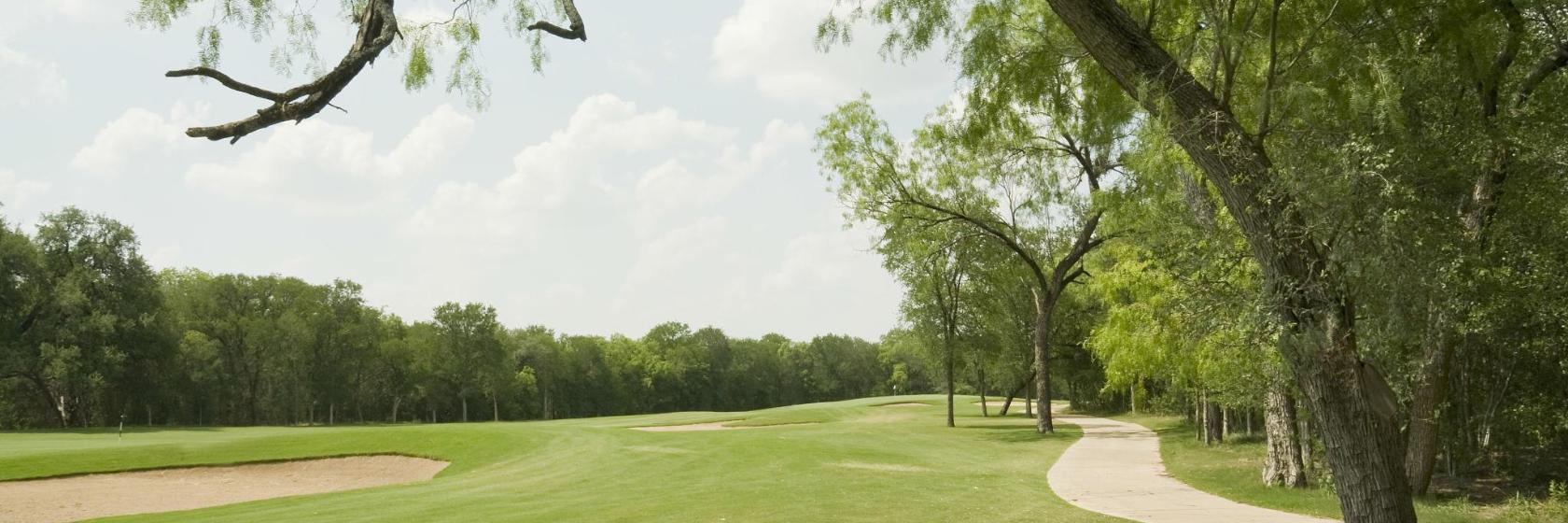 The 10 best hotels near Fossil Creek Golf Club in Fort Worth, United