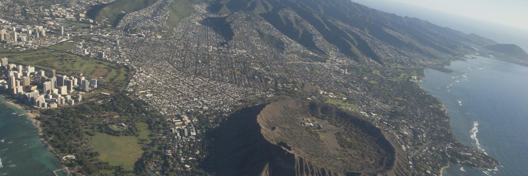 The 10 best hotels near Punchbowl Crater and National Cemetery in