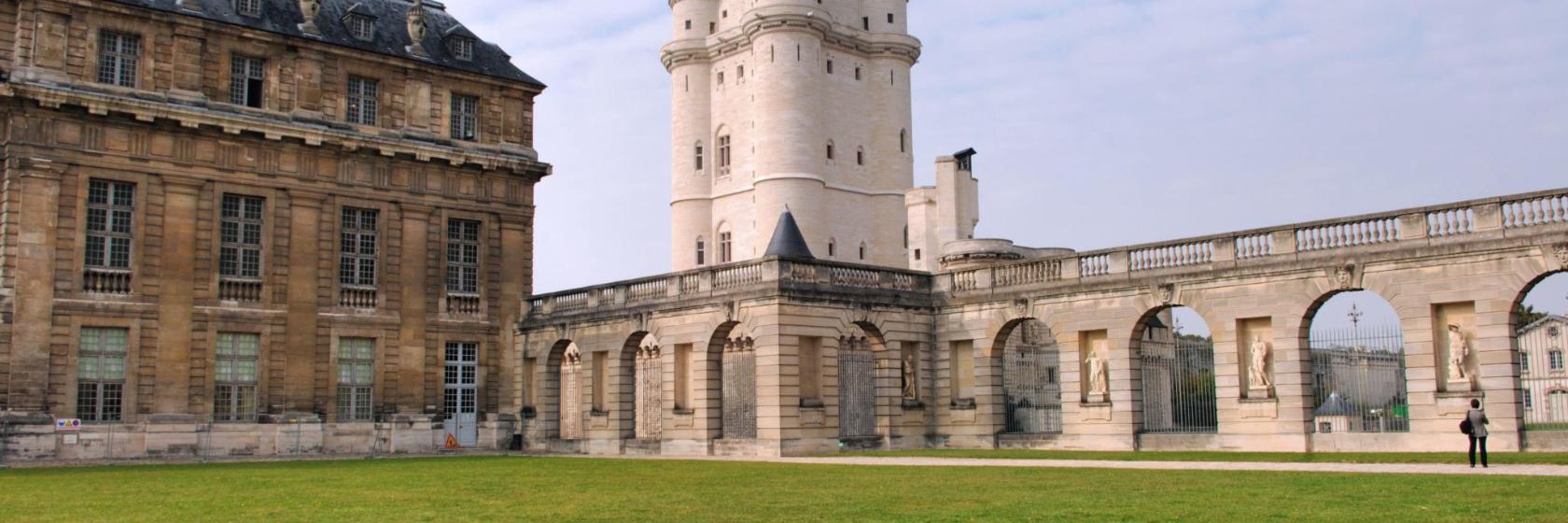 The 10 best hotels near Château de Vincennes Paris in Vincennes, France