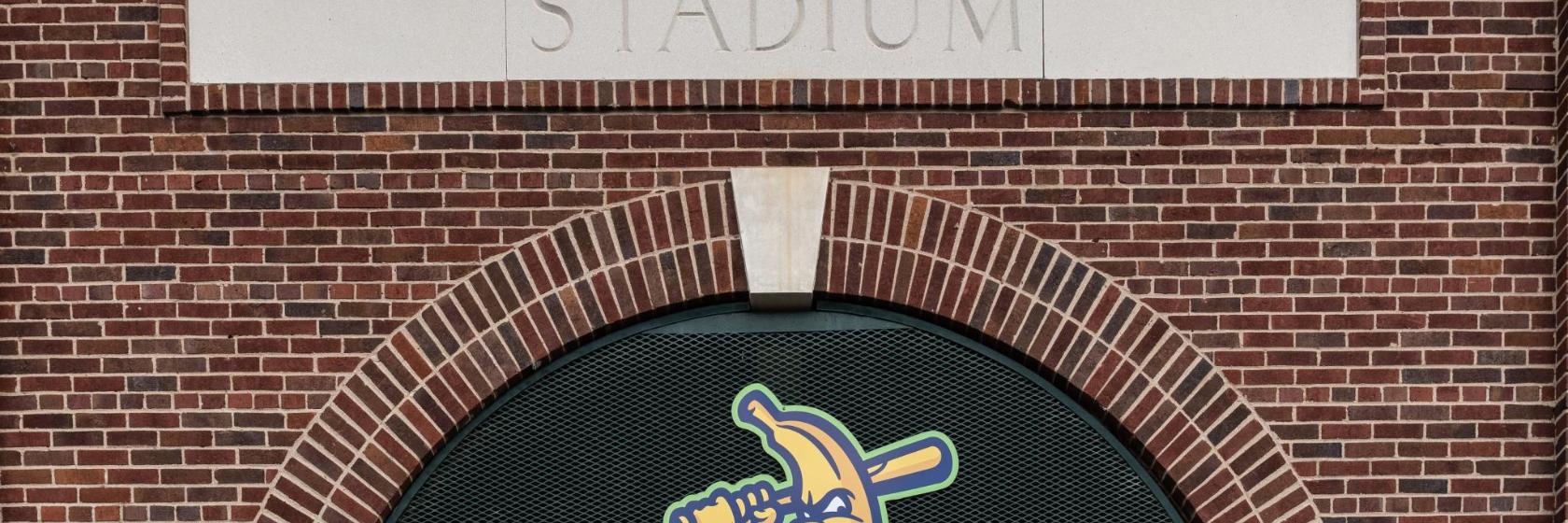 The 10 best hotels near Grayson Stadium in Savannah, United States of