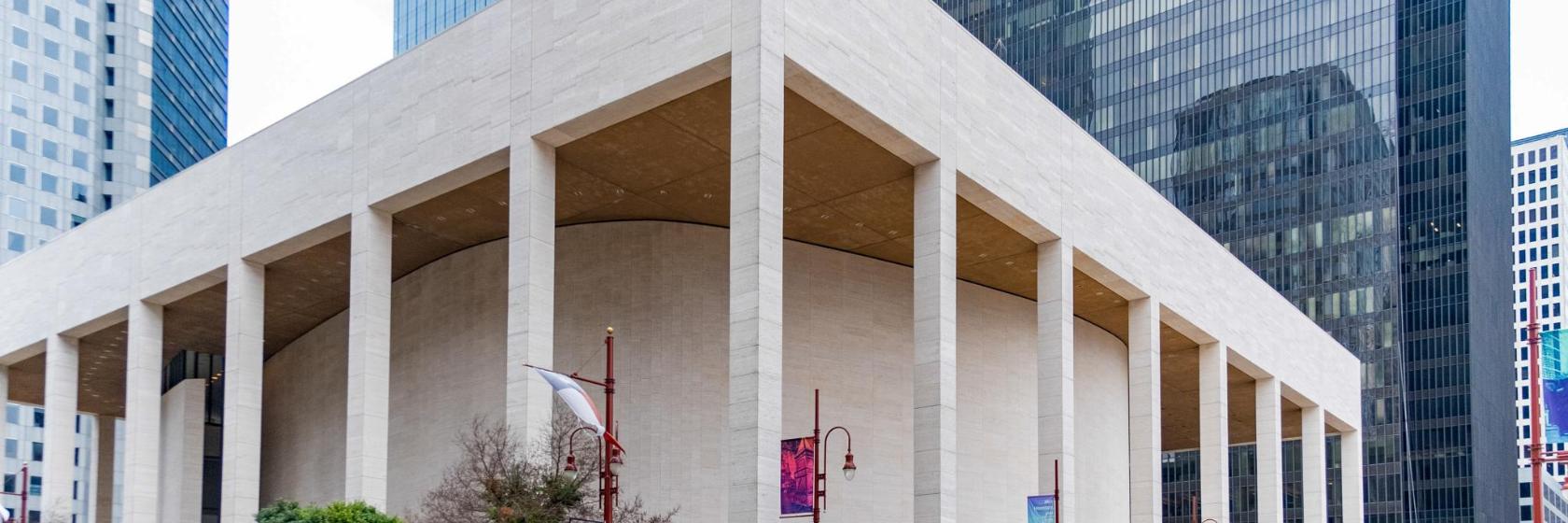 The 10 best hotels near Jesse H. Jones Hall in Houston, United States
