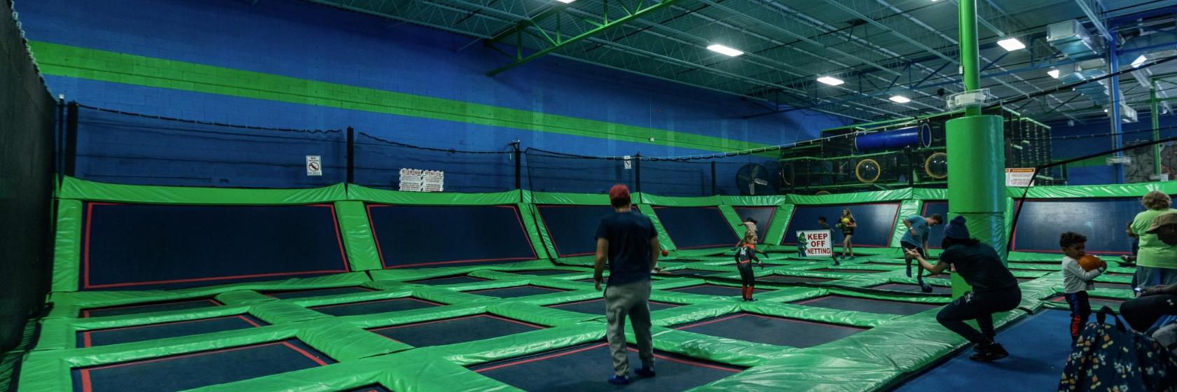 The best hotels close to Rebounderz Orlando Indoor Trampoline and Adventure Park in Orlando