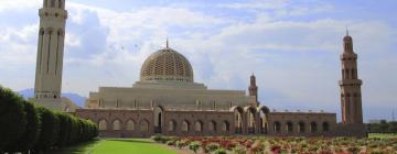 Hotels near Sultan Qaboos Grand Mosque