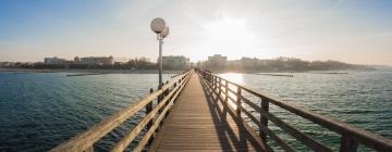 Hotels near Pier