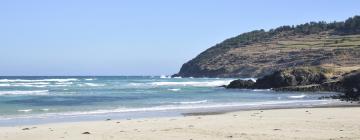 Hotels near Hamdeok Beach