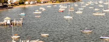 Hotels near Pittwater