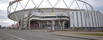 Hótel nærri kennileitinu BayArena