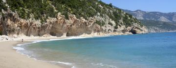 Hôtels près de : Plage de Cala Luna