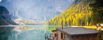 Lago di Braies: hotel