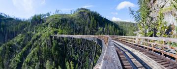 Hotele w pobliżu miejsca Myra Canyon Kettle Valley Railway Trestles