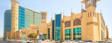 Einkaufszentrum Al Wahda Mall: Hotels in der Nähe
