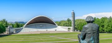 Концертная площадка Таллинского песенного фестиваля: отели поблизости